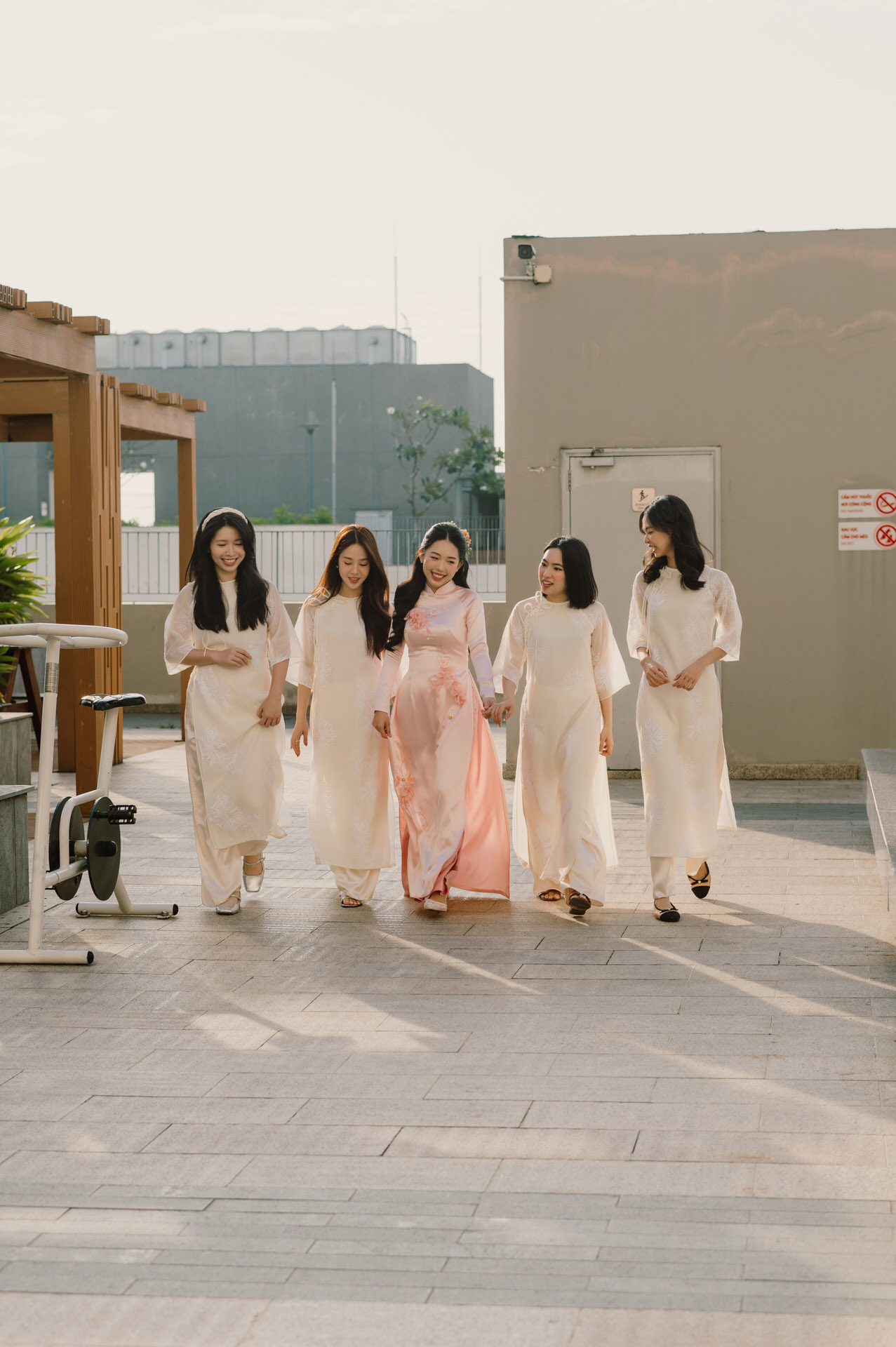 Vietnamphotographer_Wedding Storytelling_Documentary Wedding_Intimatewedding_DESTINATION WEDDING_dtstorystudio 1234