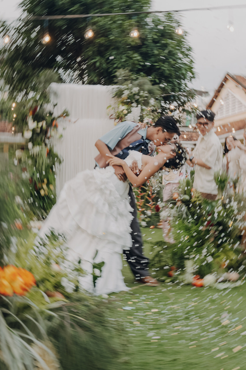 Vietnamphotographer_Wedding Storytelling_Documentary Wedding_Intimatewedding_DESTINATION WEDDING_dtstorystudio 63c